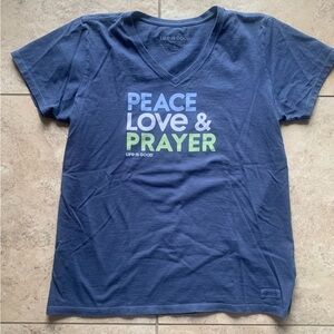 Life Is Good Womens L Crusher Tee Blue V-Neck Short Sleeve "Peace Love & Prayer"